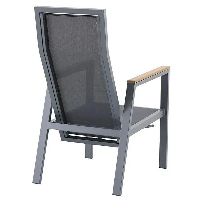 Sunfun Maja Garten-Positionssessel Deluxe - Aluminium, Polyester, Rückenlehne verstellbar, Night-Grey, B x T x H: 60 x 78 x 105 cm - Ein grauer Outdoor-Sessel mit Holzarmlehnen und Netzbespannung im Rückenbereich. Perfekt für entspannte Stunden im Freien.