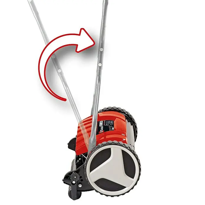 Einhell Spindelmäher GE-HM 38 S - Schnittbreite: 38 cm - Das Bild zeigt einen Rasenlüfter mit verstellbarem Griff, der Flexibilität bei der Gartenarbeit ermöglicht.