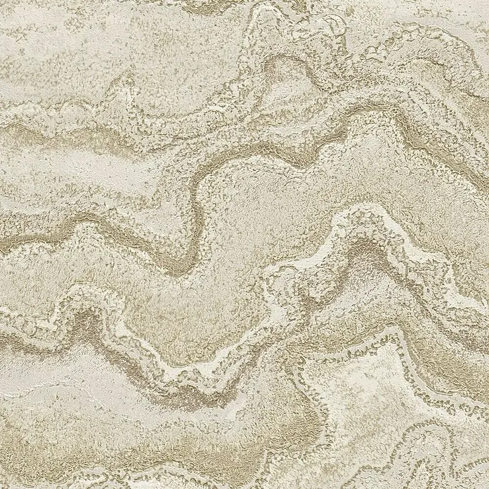 A.S. Création Stories of Life Vliestapete Marmoroptik Metallic-Effekt - Sandcreme, Steinoptik, 10,05 x 0,53 m - Nahaufnahme einer Textur mit gewundenen Mustern in Beige- und Goldtönen, die an Marmor oder Stein erinnert.