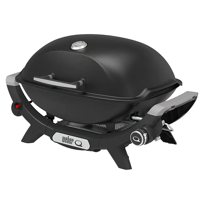 Weber Gasgrill Q 2100 N - Grillfläche (B x T): 56 x 41 cm, 4,11 kW, Anzahl Brenner: 1 Stk. - Nahaufnahme eines tragbaren Weber-Gasgrills der Q-Serie in Schwarz mit silbernen Akzenten. Ideal für Grillen unterwegs.