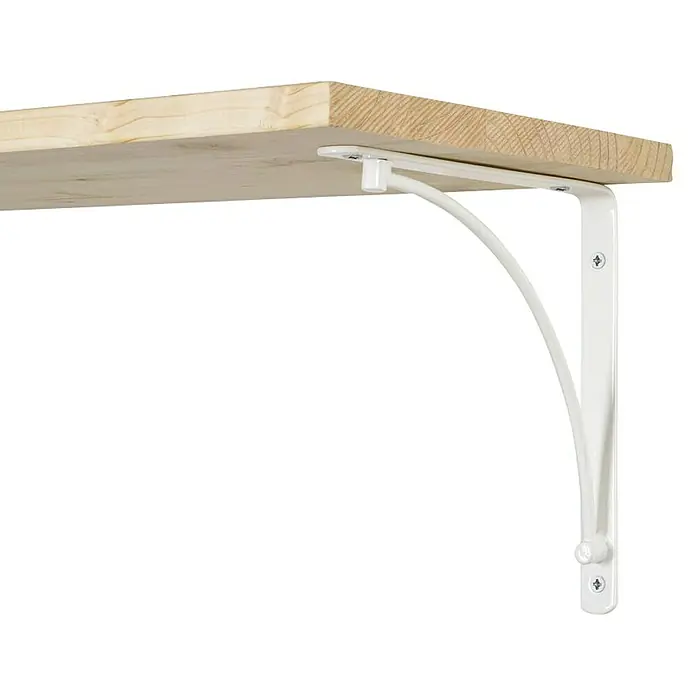 Rei Escuadra de soporte Arch - L x An x Al: 20 x 20 x 2 cm, Blanco - Primer plano de un estante de madera sostenido por un soporte de estante blanco, con tornillos para la instalación.