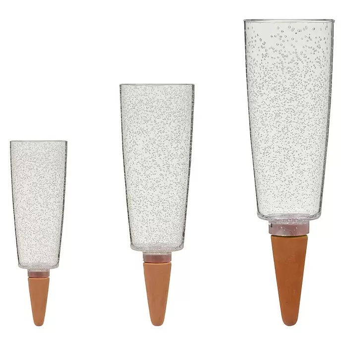 Scheurich Wasserspender Copa - 500 ml, Clear - Drei transparente Selbstbewässerungsspieße mit Terrakottabasis in verschiedenen Größen.