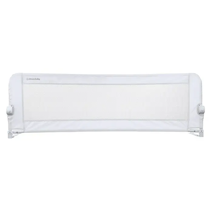 Dreambaby Bettgitter Nicole - L x H: 150 x 50 cm, Weiß - Das Bild zeigt ein weißes Dream Baby Bettschutzgitter mit einem Netz in der Mitte und dem Dream Baby Logo in der oberen linken Ecke.