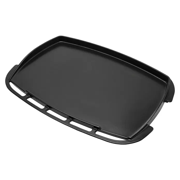 Weber Q Grillplatte Fullsize - Passend für: Weber Q 2100N, Q 2200N, Q 2800N+, Gusseisen - Schwarze rechteckige Grillplatte mit erhöhten Rändern und integrierten Griffen, zum Kochen auf Herd oder im Ofen.