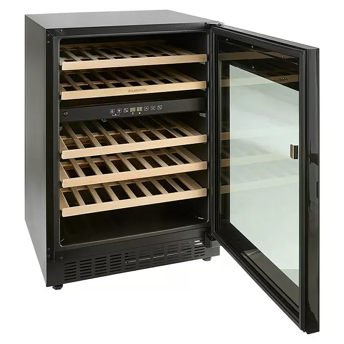 Wolkenstein Weinkühlschrank UWTS129 - Einbaugerät, L x B x H: 57 x 59,5 x 82 cm, Schwarz - Schwarzer Weinkühlschrank mit offener Glastür, holzfarbenen Regalen und digitaler Temperaturanzeige.
