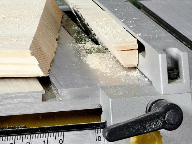 DIY Vogelhaus Schritt 1