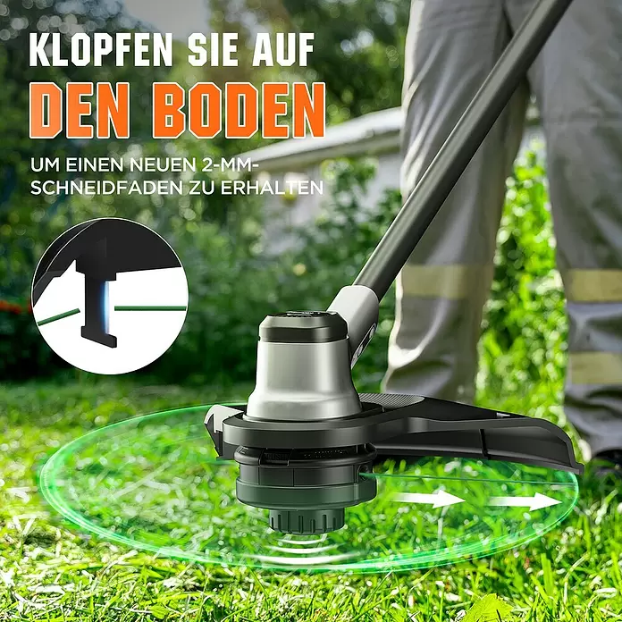 Litheli U20 Akku-Rasentrimmer - 2 Ah, Li-Ionen, 2 Akkus, Schnittbreite Faden: 35 cm - Nahaufnahme eines schwarz-silbernen Rasentrimmerkopfes beim Grasschneiden. Zeigt die automatische 2-mm-Fadenverlängerung durch Antippen des Bodens.