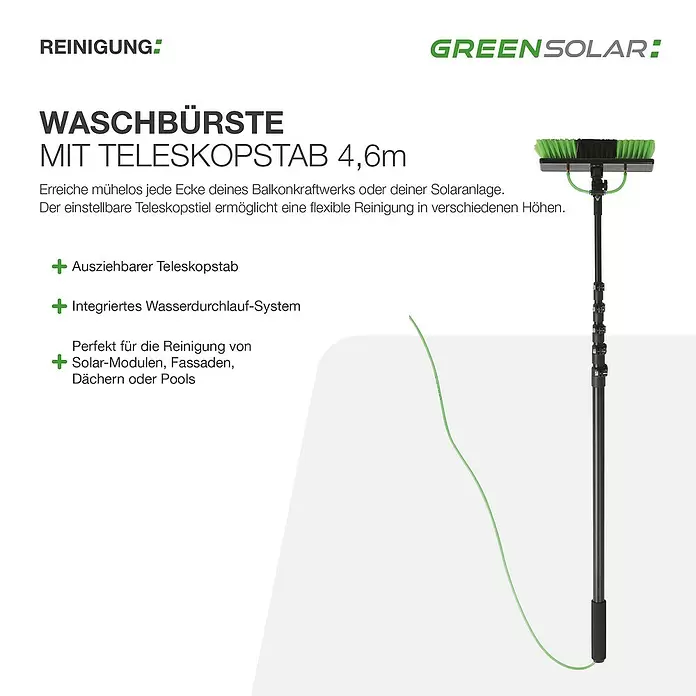 Green Solar Waschbürste - Länge: 4,6 m - Schwarze Teleskop-Waschbürste mit grünen Borsten und integriertem Wasserschlauch.