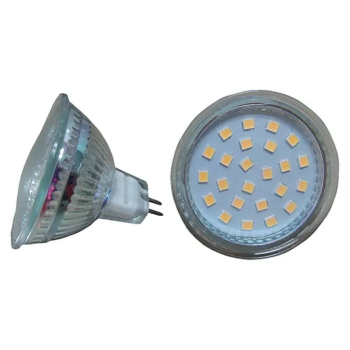 Voltolux Bombilla LED - GU5,3, No regulable, Blanco cálido, 320 lm, 4,5 W - Primer plano de dos bombillas LED, que muestran una solución de iluminación eficiente energéticamente y duradera.