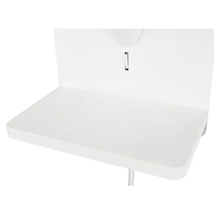 Trio Lighting Aplique de pared Comfort - 40 W, L x An x Al: 18 x 16 x 31 cm, Blanco, E14 - Primer plano de un dispensador de jabón automático blanco con estante, ideal para baños y áreas públicas.