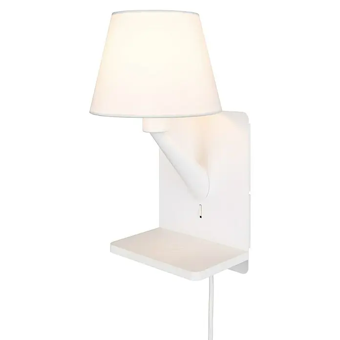 Trio Lighting Aplique de pared Comfort - 40 W, L x An x Al: 18 x 16 x 31 cm, Blanco, E14 - Una lámpara de pared blanca moderna con una pantalla y una pequeña estantería, ideal para dormitorios o rincones de lectura.