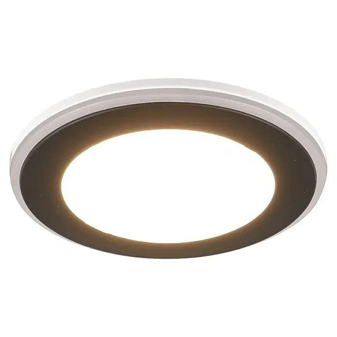 Trio Lighting Foco LED empotrable Argus - RGB, Diámetro: 8 cm, Negro - Primer plano de una lámpara de techo LED redonda, con marco plateado y detalle negro alrededor de la luz brillante.