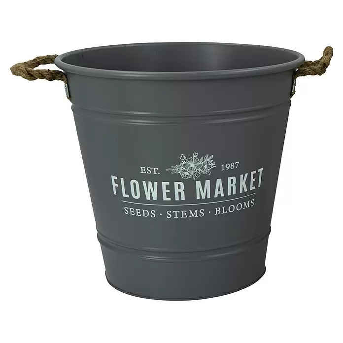Noor Living Pflanztopf Cottage - Ø x H: 35 x 33 cm, Metall, Anthrazit - Grauer Metalleimer mit Seilgriffen und 'Flower Market' Schriftzug.