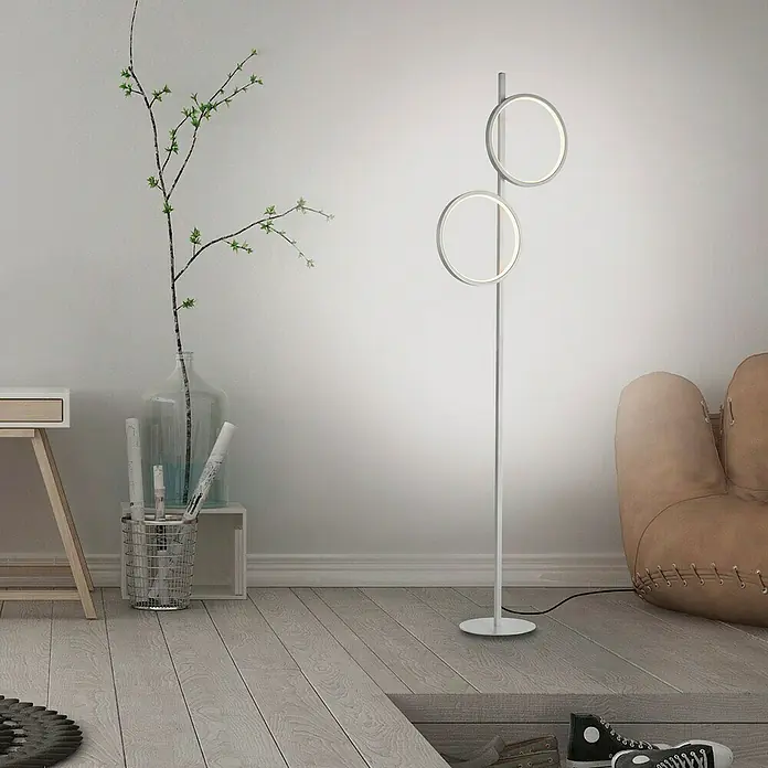 Just Light Ritus Lámpara de pie LED - Altura: 151 cm, Plata, Blanco cálido - Una lámpara de pie moderna con dos elementos de luz circulares en un diseño de habitación minimalista.