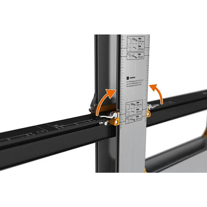 Entravia Schiebetürsystem Simple-Pocket CW100 - Vormontiert; für CW100, Passend für: Entravia Holz- und Ganzglas-Schiebetüren - Silberne Messlatte an schwarzem Schienensystem mit orangen Klemmen, zeigt Maße und einen Hinweis.