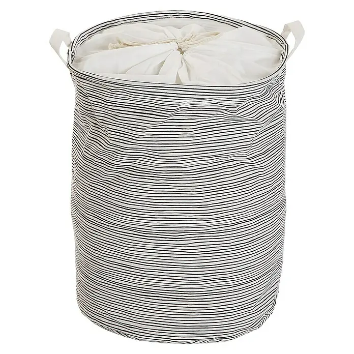 Versa Cesta para la ropa - L x An x Al: 38 x 38 x 48 cm, Blanco/Negro - Cesto para la ropa sucia con rayas negras y asas blancas. El cesto está lleno de una bolsa de tela blanca con cordón.
