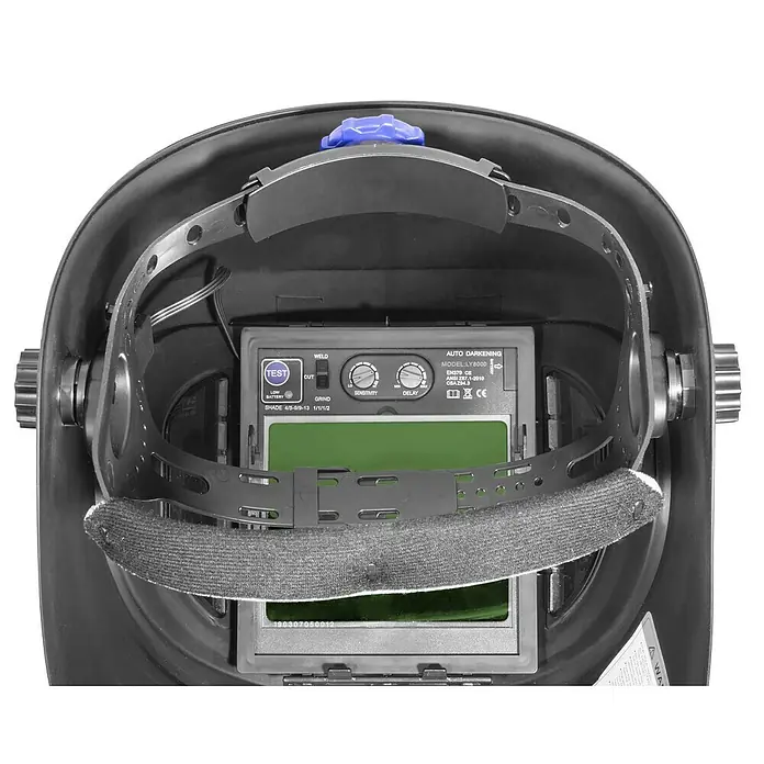 Güde Schweißhelm GSH 180-TC-2Maße Sichtfenster: 100 x 90 mm - Nahaufnahme einer automatischen Schweißmaske mit einstellbaren Parametern für professionelle Schweißarbeiten und optimalen Augenschutz.