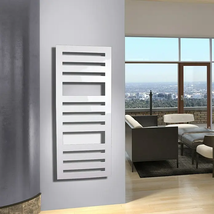 Szagato Designheizkörper Zebra 2 - B x H: 600 x 1.440 mm, Wärmeleistung bei Vorlauftemperatur von 75 °C (D: 50): 911 W, Weiß - Eleganter, weißer Handtuchwärmer mit horizontalen Streben, ideal für moderne Badezimmer. Sorgt für warme Handtücher und angenehme Wärme.