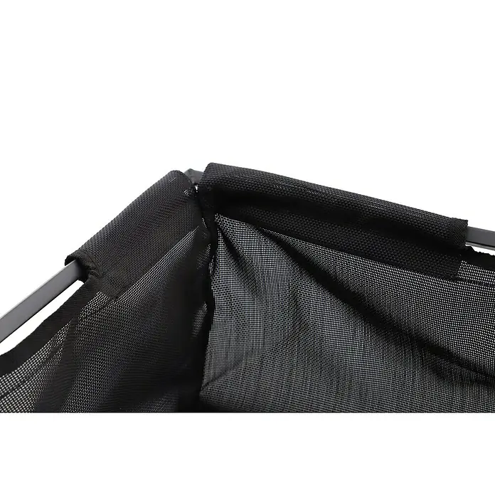 Sunfun Lumar Korb für Kissenbox - L x B x H: 66,5 x 54,5 x 25 cm, Night-Grey - Nahaufnahme von einem schwarzen Netzgewebe-Produkt mit einem stabilen Rahmen. Ideal für Aufbewahrung oder Organisation.