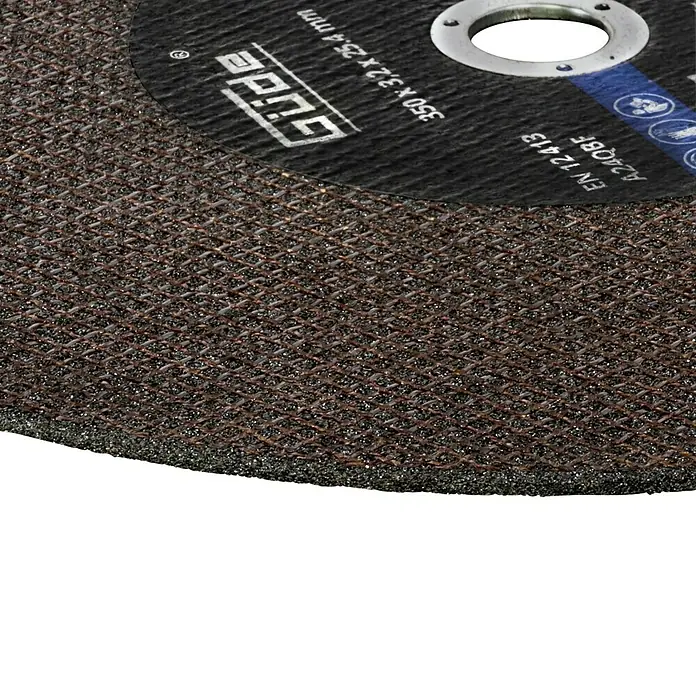 Güde Trennscheibe - Geeignet für: Metall, Durchmesser Scheibe: 350 mm, Stärke Scheibe: 3 mm - Nahaufnahme einer Güde Trennscheibe, ideal zum Schneiden von Metall. Die Scheibe bietet hohe Präzision und lange Lebensdauer.