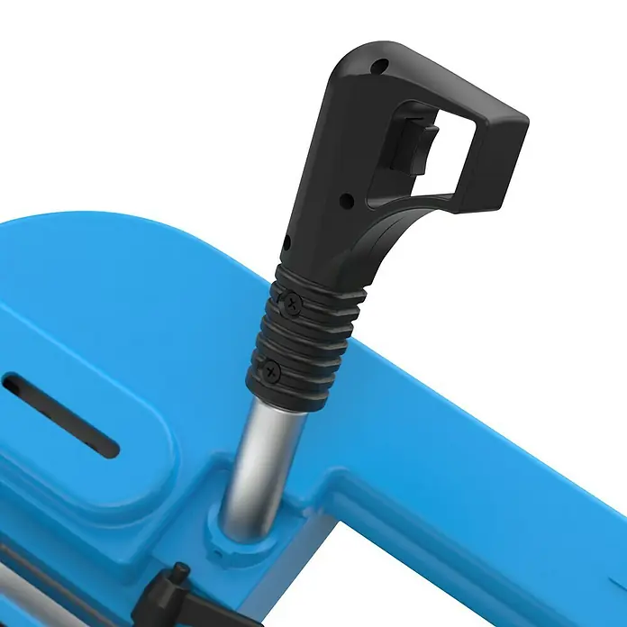 Güde Metallbandsäge MBS 125 V - 400 W, Leerlaufdrehzahl: 2.000 U/min - 4.000 U/min - Detailaufnahme einer blauen Säge mit schwarzem Griff. Ideal für präzise Schnitte in Heimwerkerprojekten.