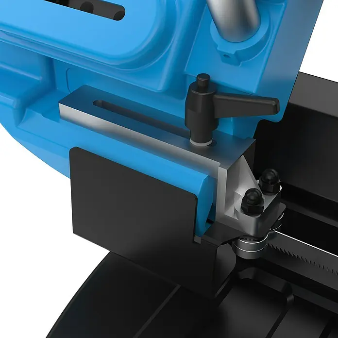 Güde Metallbandsäge MBS 125 V - 400 W, Leerlaufdrehzahl: 2.000 U/min - 4.000 U/min - Nahaufnahme einer blauen Metallsägemaschine. Detaillierte Ansicht des Sägemechanismus und der Einstellvorrichtungen.