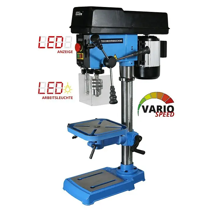Güde Tischbohrmaschine GTB 16/500 Vario - 500 W, Leerlaufdrehzahl: 290 U/min - 2.500 U/min, Spannweite Bohrfutter: 1 mm - 16 mm - Eine blaue Güde Tischbohrmaschine mit digitaler Anzeige und Arbeitsleuchte, ideal für präzise Bohrarbeiten in der Werkstatt.