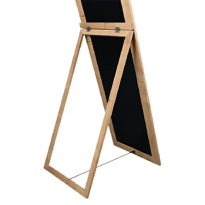 Standspiegel Tina - 40 x 160 cm, Artisan, Holz - Nahaufnahme einer freistehenden Kreidetafel mit Holzrahmen und schwarzer Tafeloberfläche, ideal für Menüs oder Werbebotschaften.