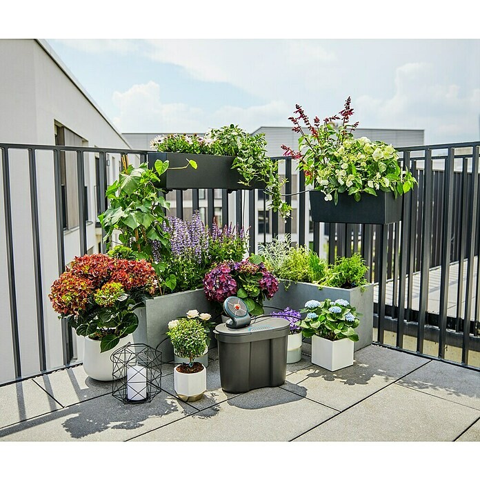 Gardena Upravljački uređaj za navodnjavanje AquaBloom + spremnik za vodu  (Prikladno za: Navodnjavanje vrta) | BAUHAUS