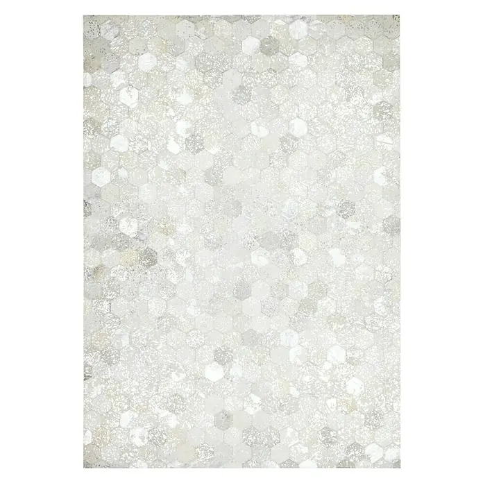 Kayoom Lederteppich Dazzle 200Grau/Silber, 170 x 120 cm, 100 % Leder - Nahaufnahme eines Musters aus weißen und silbernen Sechsecken, das ein modernes, abstraktes Design für Wand- oder Bodenfliesen zeigt.