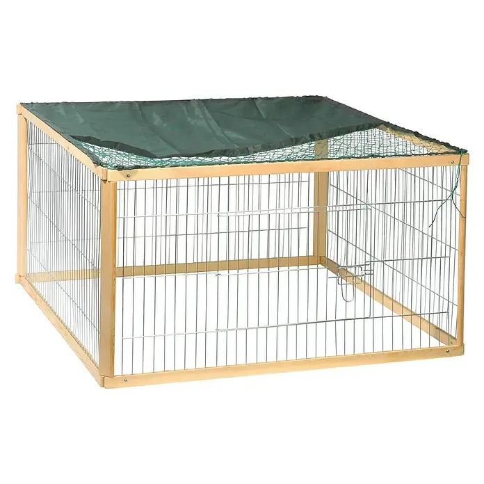Dobar Freilaufgehege Quadro - 100 x 100 x 58,5 mm, Braun/Grau, Holz - Ein rechteckiger, hölzerner Kleintierstall mit Drahtgitter und einem grünen Netz als Dach. Ideal für den Garten oder den Balkon.