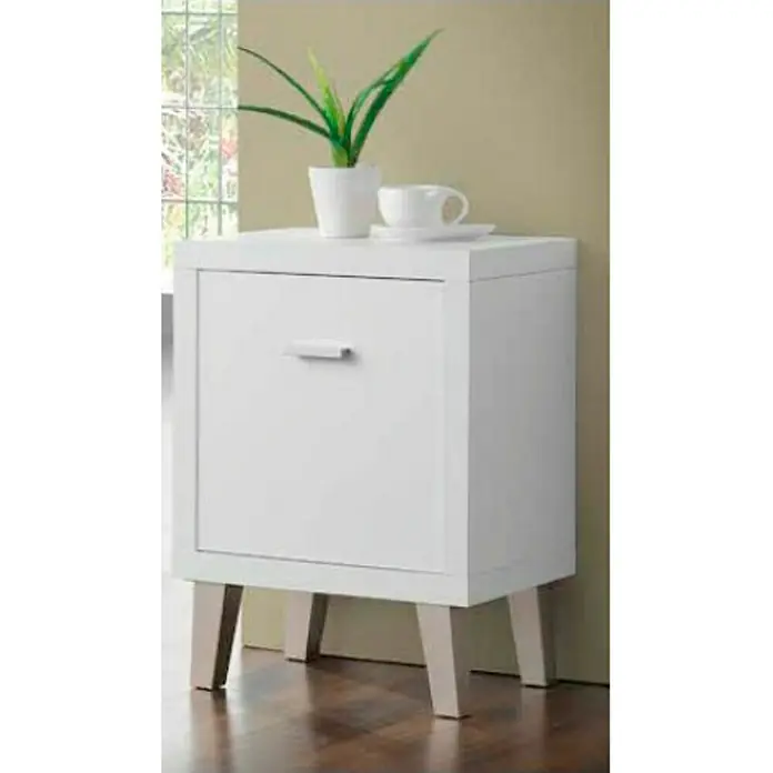 Mesa auxiliar Venecia - L x An x Al: 29 x 43 x 57 cm, Blanco - Mesita de noche blanca con cajón, ideal para el dormitorio. En la parte superior del armario hay una planta y una taza.