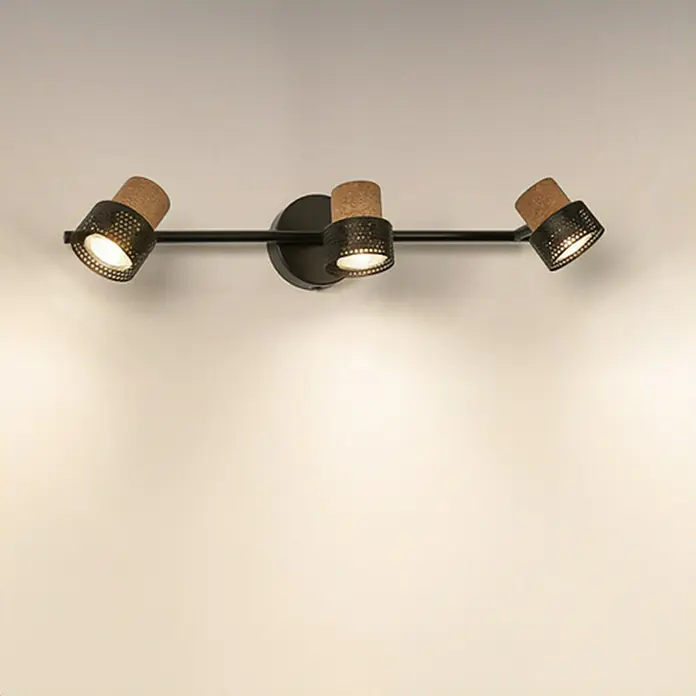 Osram Wandstrahler Spot Cork - 10,2 W, L x B x H: 57,7 x 10 x 13,6 cm, Schwarz, GU10, 3 Stk. - Deckenleuchte mit drei Strahlern aus Metall und Kork. Die Leuchte spendet warmes Licht und ist ein Hingucker an jeder Decke.