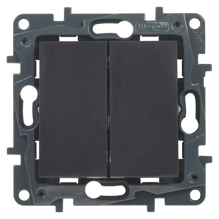 Legrand Niloé Step Conmutador doble - Antracita, Instalar, Plástico - Doble interruptor basculante Legrand en antracita con marco robusto, ideal para espacios modernos.