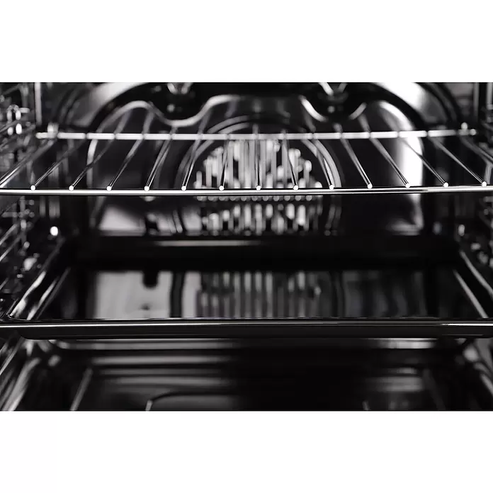 Respekta Einbaubackofen Jim - Anzahl Beheizungsarten: 10 Stk., Volumen Backofen: 72 l - Sauberer, leerer Ofeninnenraum mit zwei glänzenden Metallrosten und dunkler, reflektierender Oberfläche.