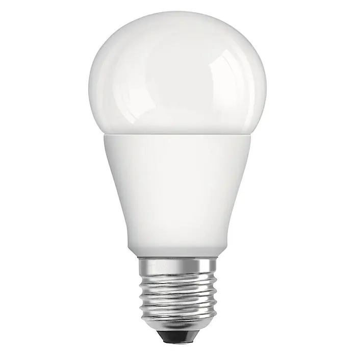 Voltolux LED-Lampen Set Glühlampenform E27 matt - E27, Nicht Dimmbar, Warmweiß, 806 lm, 8,5 W - Nahaufnahme einer einzelnen LED-Lampe mit weißem Diffusor und silberfarbenem Sockel auf einem neutralen Hintergrund.