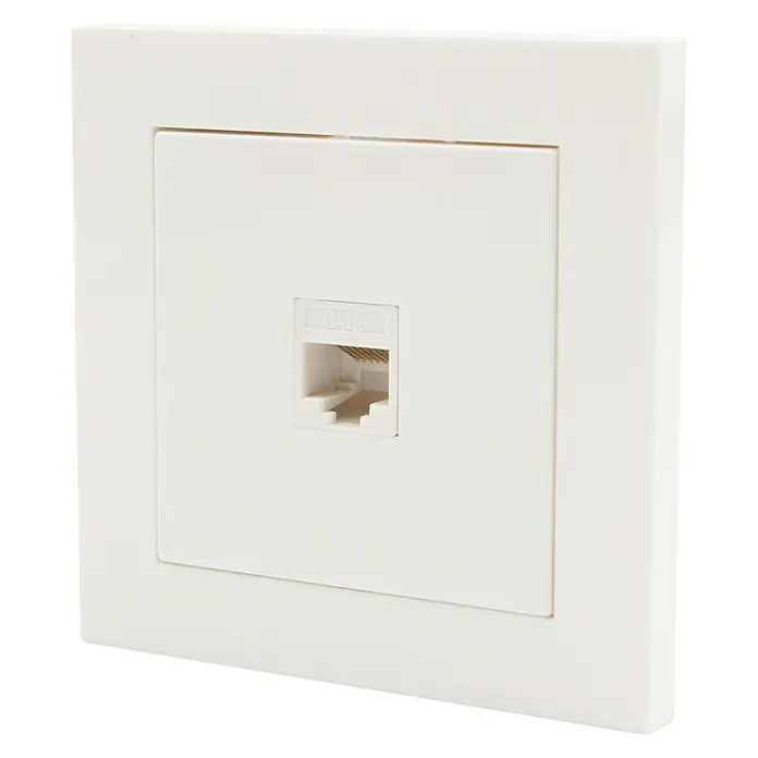 Toma de red London - x 1, Blanco, Montaje en superficie - Toma de pared Ethernet blanca para conexiones de red rápidas y confiables en el hogar o la oficina.