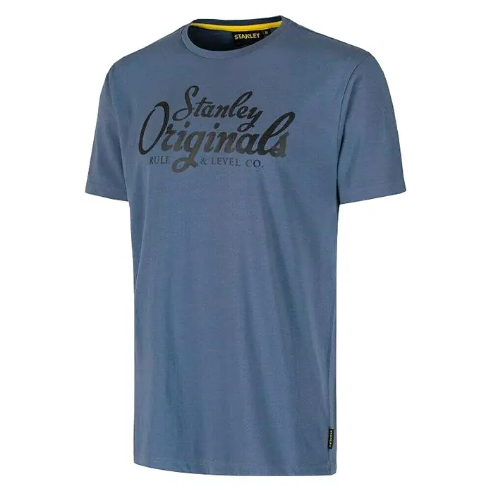 Stanley Camiseta Fargo - XL, Azul/Negro - Camiseta azul Stanley Originals con cuello redondo y el estampado "Stanley Originals Rule & Level Co." en el pecho.