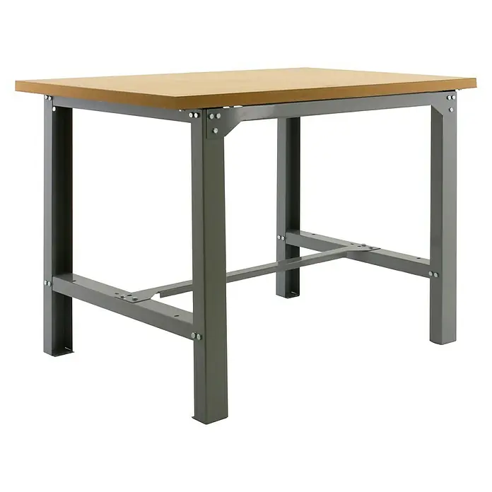 Simonrack Simonwork Banco de trabajo BT6 - L x An: 75 x 150 cm, Altura de trabajo: 86,5 cm, Carga soportada: 600 kg, Gris - Un robusto banco de trabajo cuadrado con una superficie de trabajo marrón claro y un marco metálico gris.