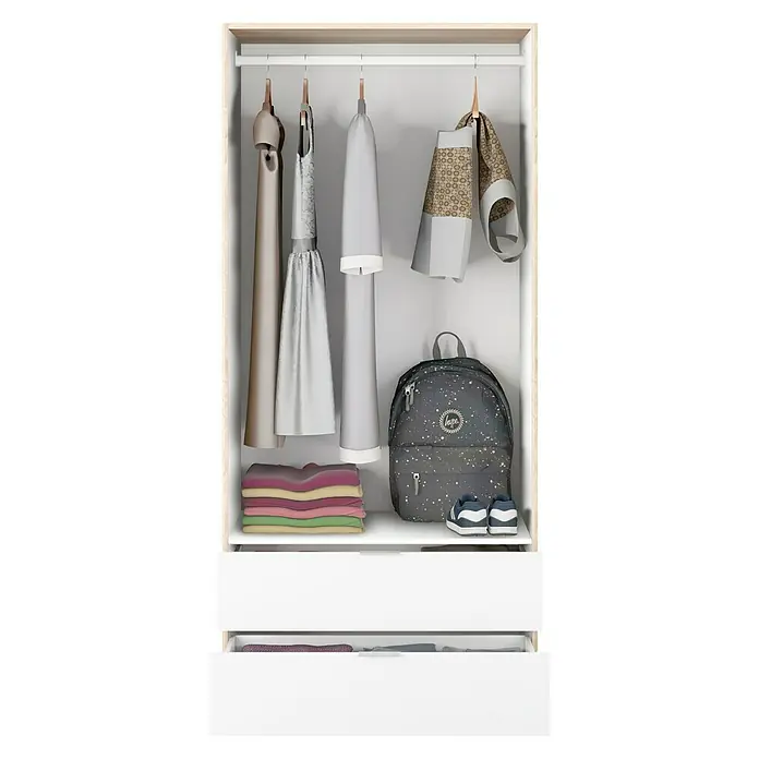 Armario para ropa LCX222 - L x An x Al: 52 x 81 x 180 cm, Roble - Un armario blanco con ropa, una mochila y zapatos. Solución de almacenamiento funcional para habitación infantil.