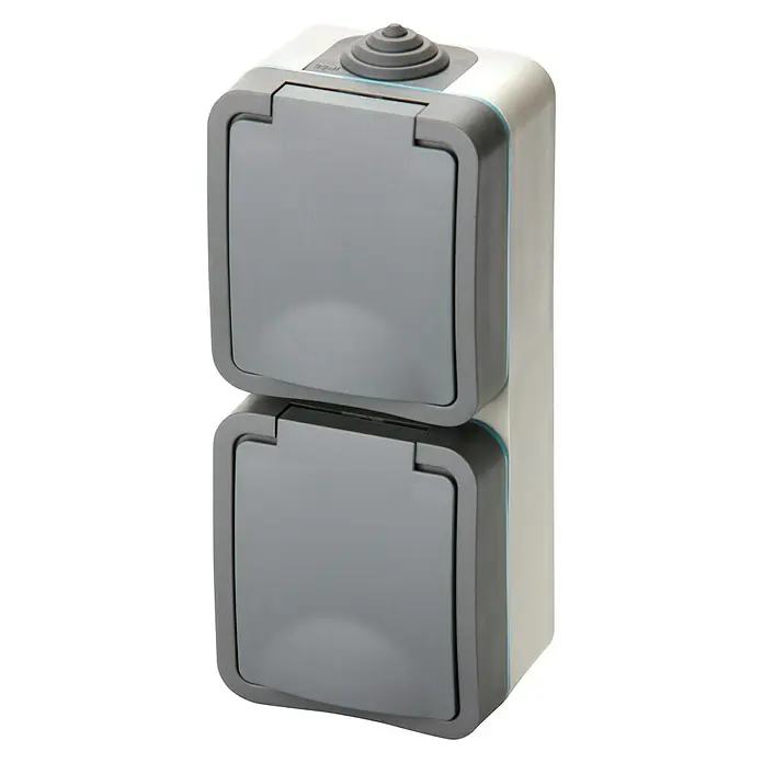 Voltomat Blueline Enchufe para estancias con humedad - x 2, Vertical, IP54, Gris - Toma doble resistente a la intemperie para uso en exteriores, con carcasa robusta y tapas abatibles para una protección fiable contra humedad.