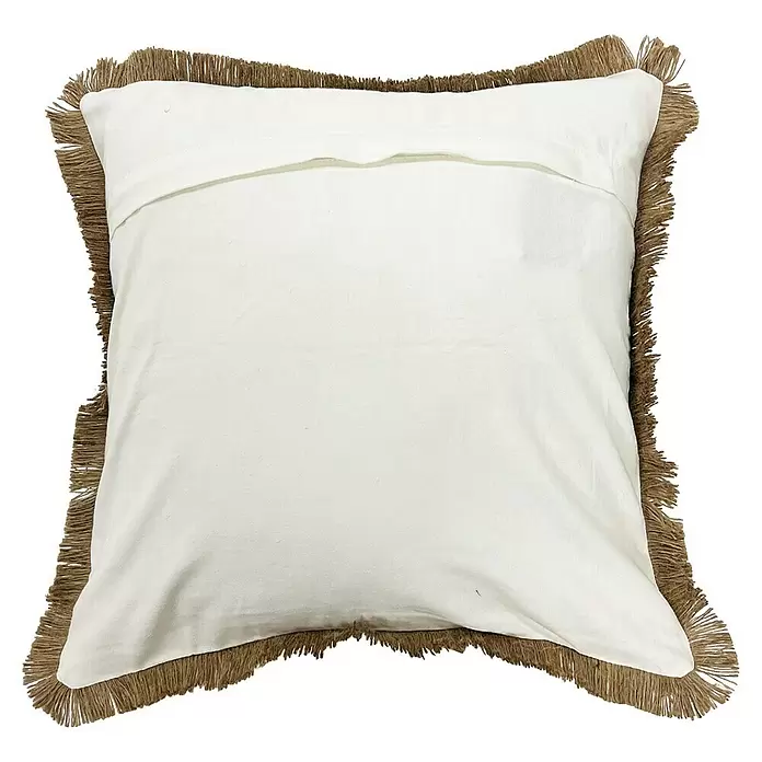 Kissen Bobbi - Natural, 45 x 45 cm - Weißes Kissen mit ausgefranstem, naturfarbenem Rand.