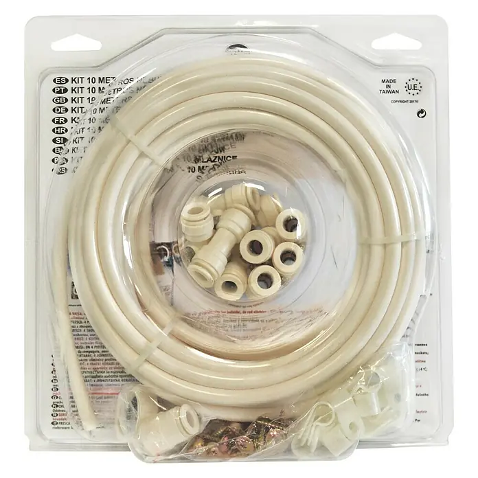 Set de nebulización kit - Longitud del tubo: 10 m, Presión de funcionamiento: 3 bar - 8 bar, 54 pzs. - La imagen muestra un kit de riego de 10 metros, que incluye tubos, conectores y material de montaje, empaquetado en un envoltorio de plástico transparente.