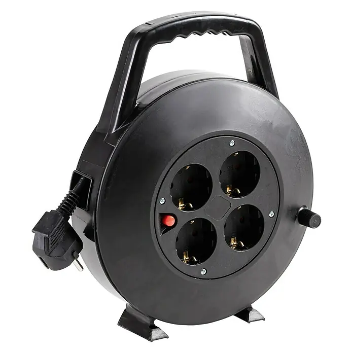 Kabeltrommel - Kunststoff, 5 m, H05VV-F, IP20 - Eine schwarze Kabeltrommel mit vier Steckdosen und einem Tragegriff, ideal für den flexiblen Einsatz von Elektrogeräten.