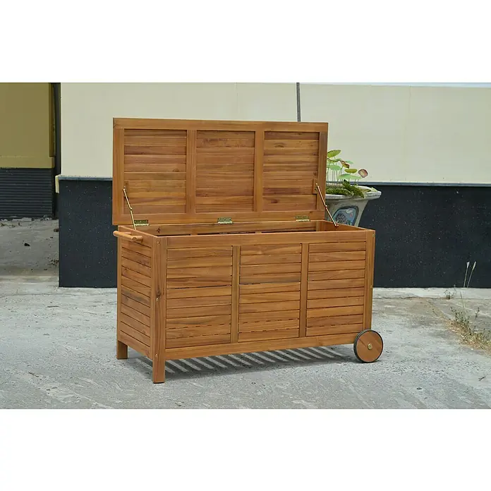 Baúl para jardín Amira - L x An x Al: 124 x 55,5 x 66 cm, Natural, Madera - Esta imagen muestra un cofre de jardín de madera con tapa abierta. El cofre está hecho con listones de madera horizontales.