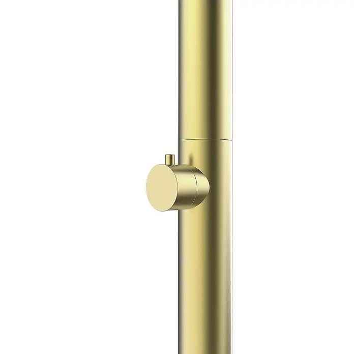 GardWell Pooldusche Curve - Höhe: 232 cm, Edelstahl, Gold - Nahaufnahme eines goldenen, metallischen Geräts mit einem Knopf, das ein modernes und elegantes Design aufweist.