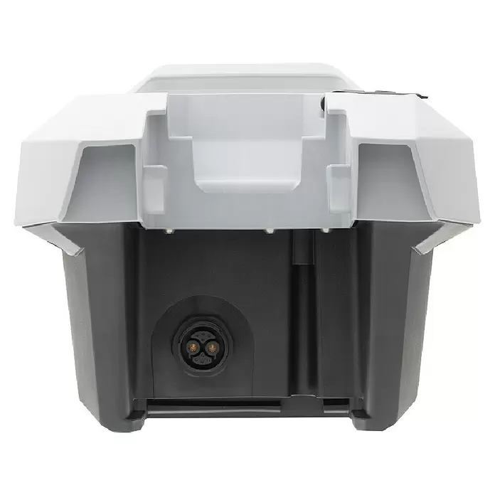 Torqeedo Ersatz-Akku Travel - Akkuleistung: 1.080 Wh, Lithium-Hochleistungsakku - Zweifarbige grau-schwarze tragbare Batteriekiste mit robustem Gehäuse und rundem Stromanschluss vorne.