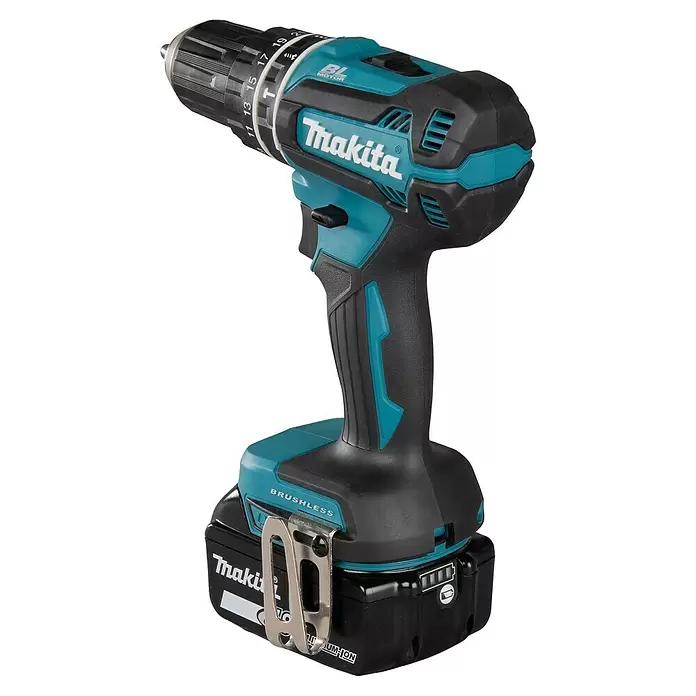 Makita LXT 18V Akku-Schlagbohrschrauber DHP485RFE - 18 V, 2 Akkus, 3 Ah, 50 Nm - Makita Akku-Bohrschrauber in Schwarz-Türkis mit bürstenlosem Motor, verstellbarem Bohrfutter und Akku mit Ladeanzeige.