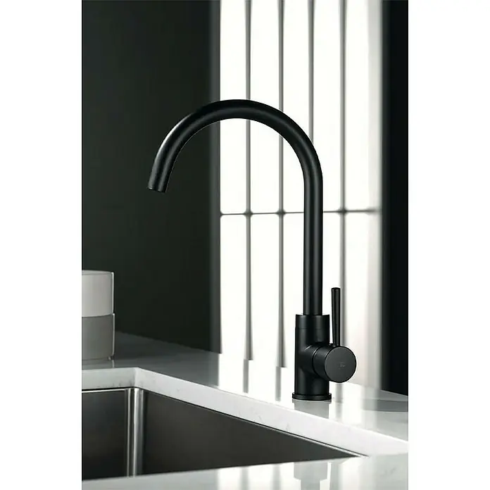 Imex Grifo de cocina Lyon - Negro - Elegante grifo de cocina en negro mate con caño alto, combinando diseño moderno y funcionalidad en cualquier cocina. Ideal para cocinas con estilo.