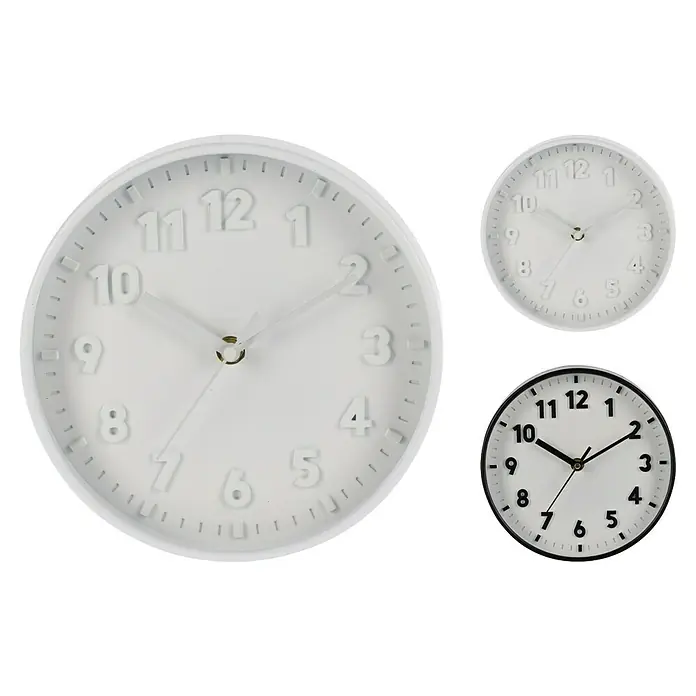 Reloj de pared - Diámetro: 20 cm, Oro, Clásico - Un arreglo de tres relojes de pared redondos en varios diseños, incluyendo un reloj blanco minimalista.